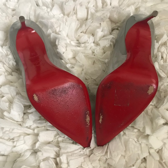 Christian Louboutin Decollete Patent Grey stiletto - Picture 2 of 8